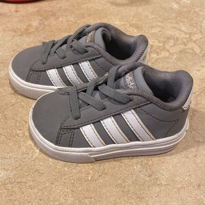 Baby Adidas sneakers 👟